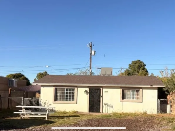 1522 E 9th St, Douglas, AZ 85607