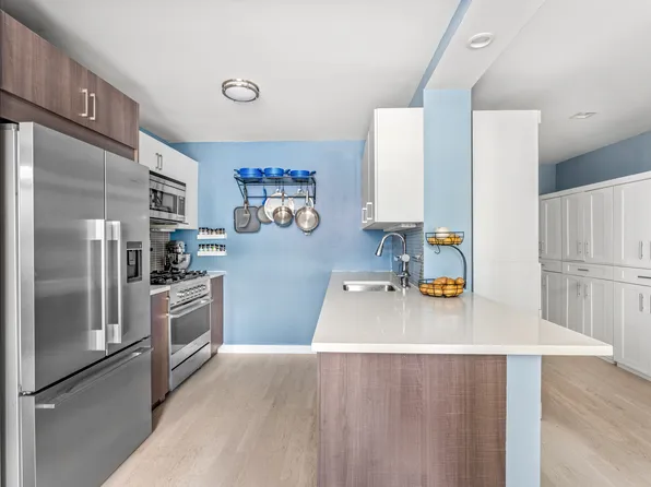 2351 Adam Clayton Powell Boulevard 204 image 3 of 7
