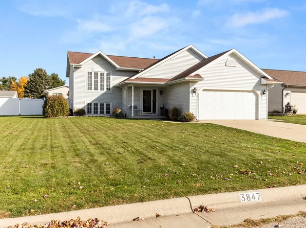 3847 Pintail Dr, Janesville, WI 53546
