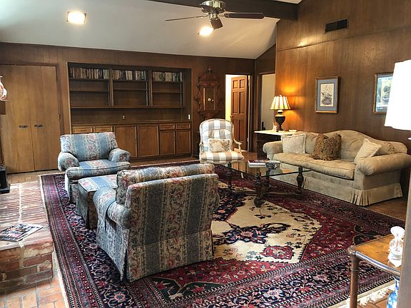 5th image of 4415 Laren Ln