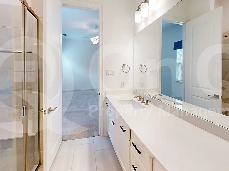 3285 Dover Dr — Photo 20