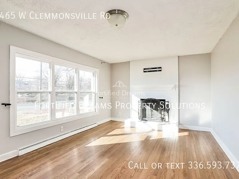 2465 W Clemmonsville Rd — Photo 5
