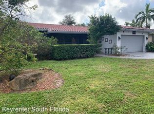 4718 Roosevelt St, Hollywood, FL 33021