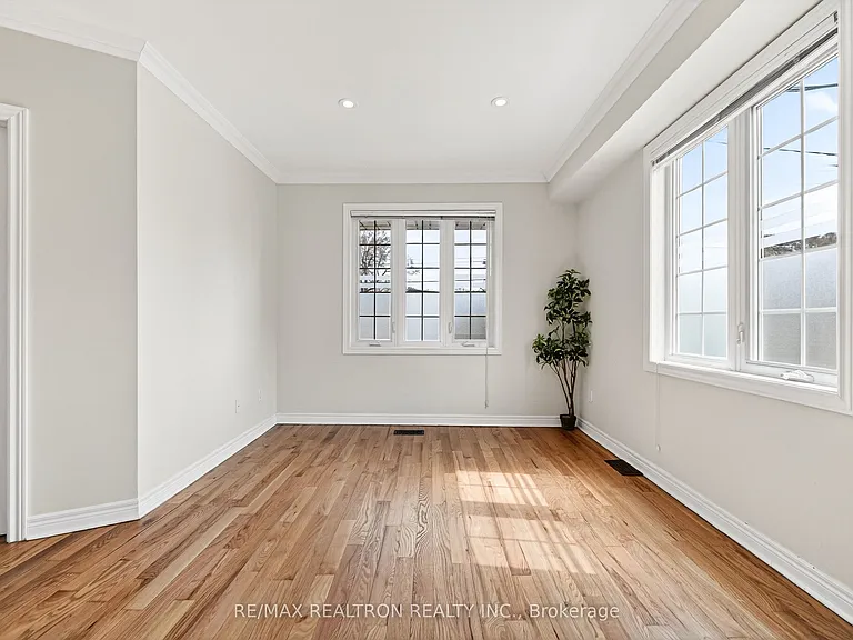 454 Donlands Ave #A1 — Photo 18