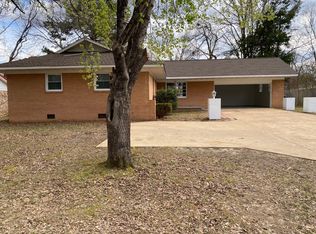 184 Charjean Dr, Jackson, TN 38305