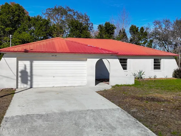 14137 Prospect St, Spring Hill, FL 34609