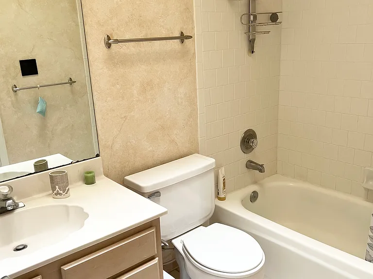 8015 Argyle Ave NE — Photo 19