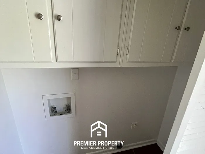 3210 Morningview Dr — Photo 7