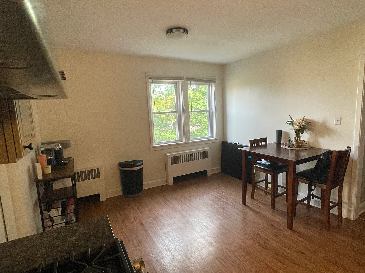 49 N Main St — Photo 3
