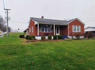 880 Ivanhoe Rd, Max Meadows, VA 24360