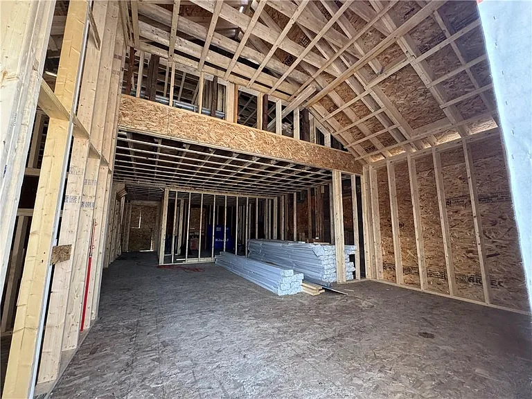 34 E Bowery St — Photo 34