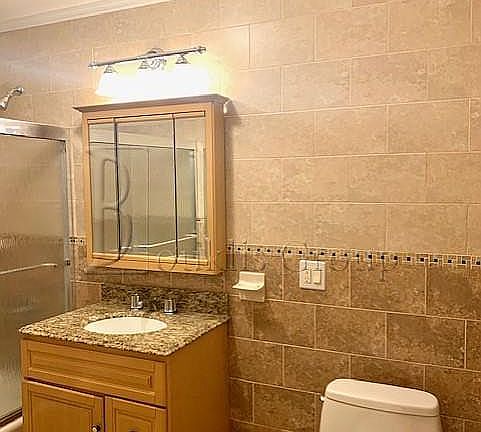 4th image of 25-65 36th St #4R