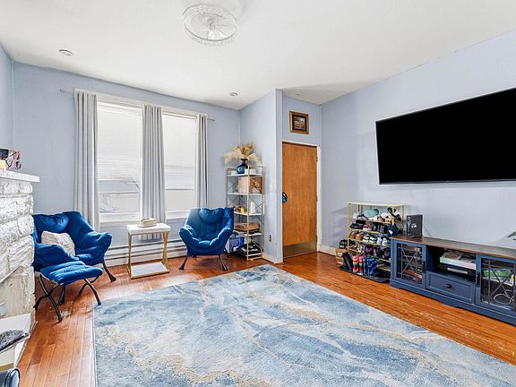 4th image of 4931 N Uber St