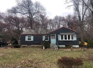 46 Simpson Cir, Agawam, MA 01001