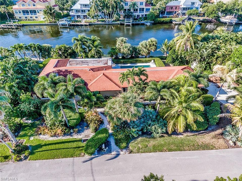 1st image of 1525 San Carlos Bay Dr