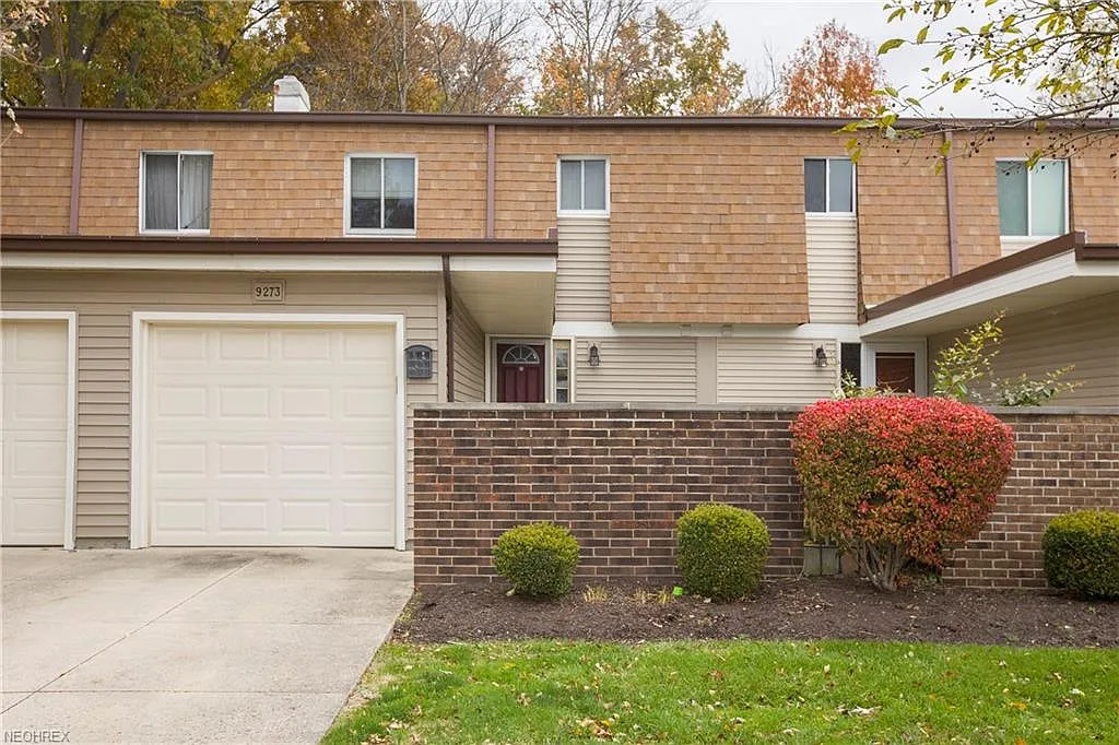 9273 Sussex Dr #9273 photo 1