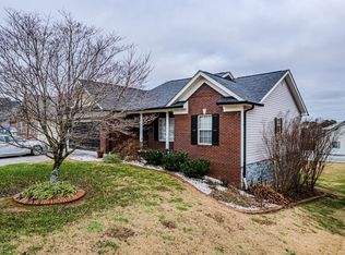 214 Fyke Dr, Athens, TN 37303