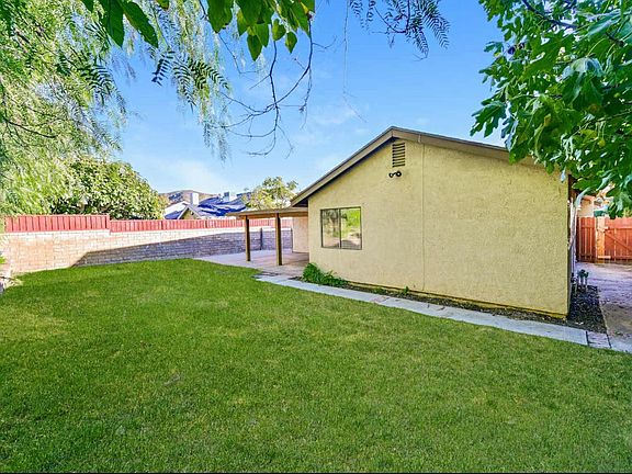 4th image of 20829 Satinwood Dr