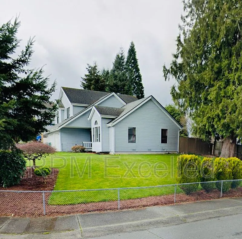 3 bed, 2.5 bath, 1710 sqft, $2,750 — Photo 4
