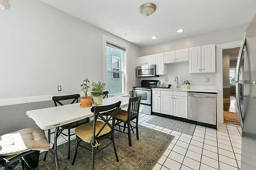 34-36 Boston St #3 Photo 1