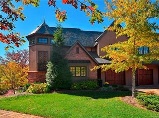 20 Village Oak Dr, Arden, NC 28704