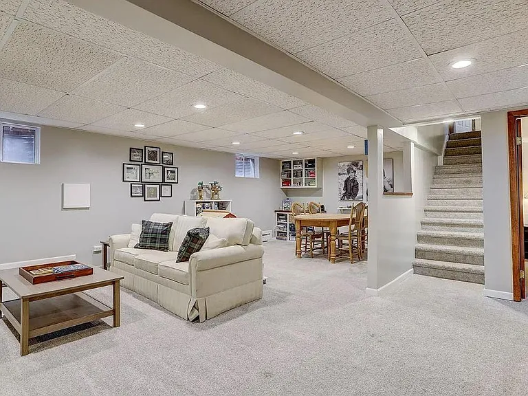 1854 E Lake Dr — Photo 22