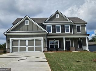 452 Banff Dr, Winder, GA 30680