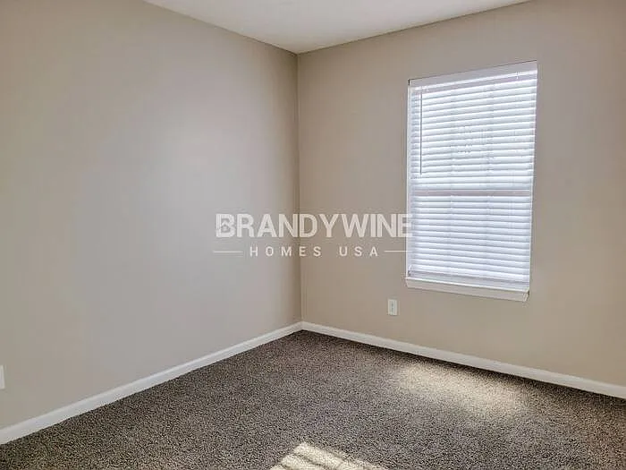 1135 Valley Forge Dr — Photo 9