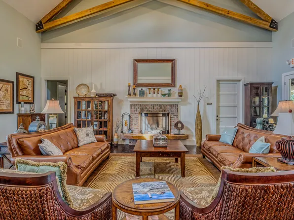 9716 Summer Creek Dr, Southport, FL 32409