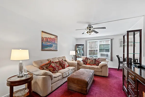 Sold by Douglas Elliman | media 35