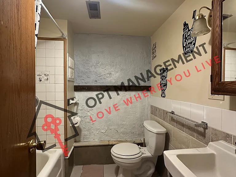 720 S 5th St #720-1-2 — Photo 8
