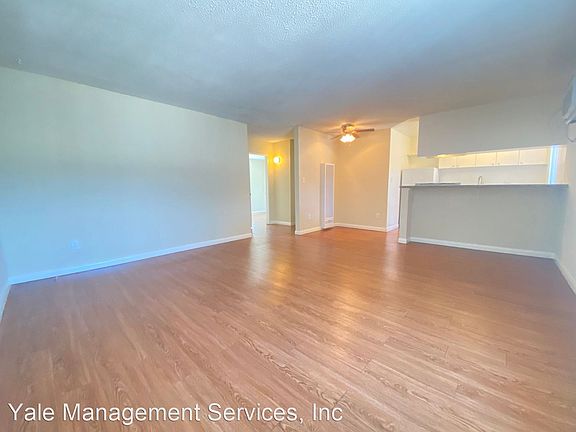 4th image of 16840 Chatsworth St APT 210
