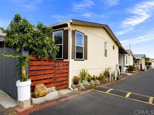 12044 Royal Rd Space 99, El Cajon, CA 92021