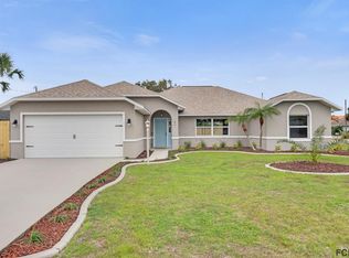 2 Carlos Ct, Palm Coast, FL 32137