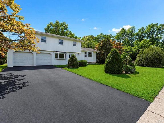 3rd image of 2 Valley Forge Drive