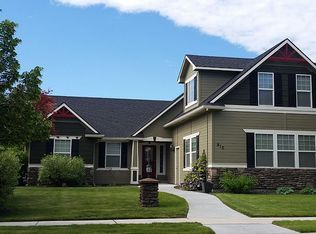 915 W Heather Woods Dr, Nampa, ID 83686