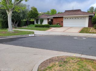 3901 Middlegate Rd, Westlake Village, CA 91361