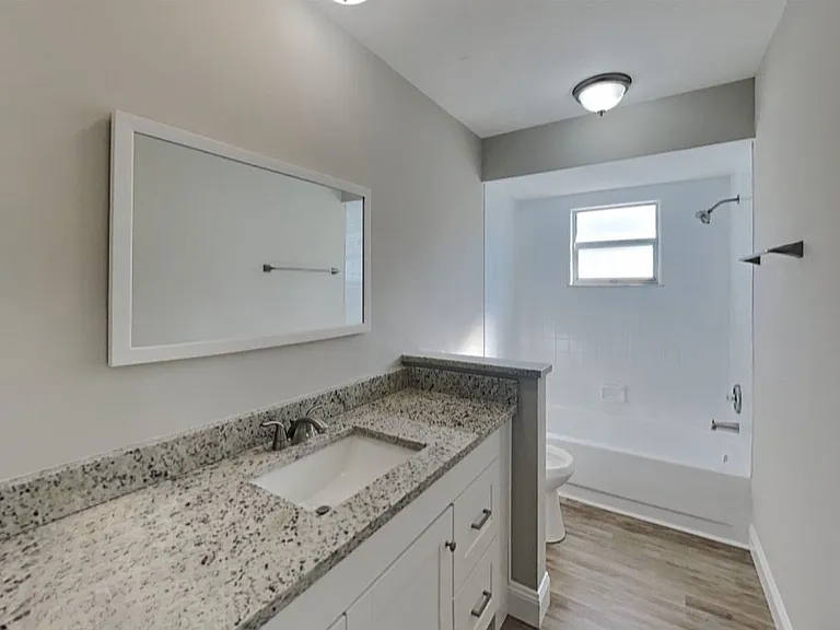9005 Glen Moor Ln — Photo 12