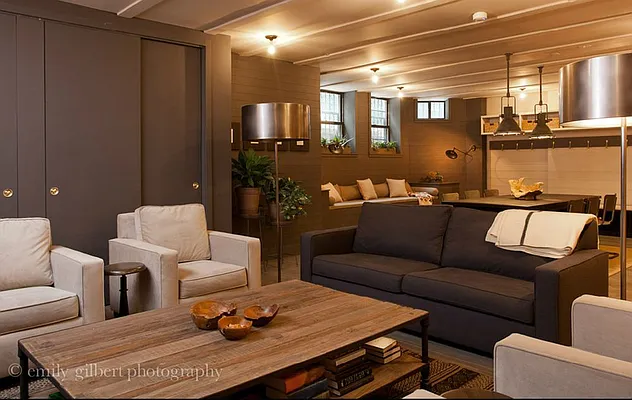 Rented by Bushburg | media 64