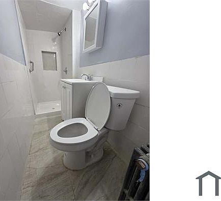 3rd image of 333 S 1st Ave Floor 1