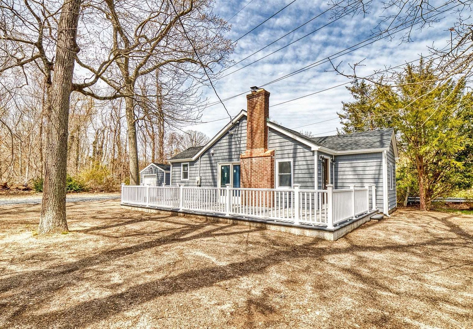 9 Farmingdale Road, Sound Beach, NY 11789 Zillow