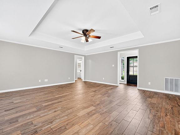 5th image of 1665 Nottingham Dr