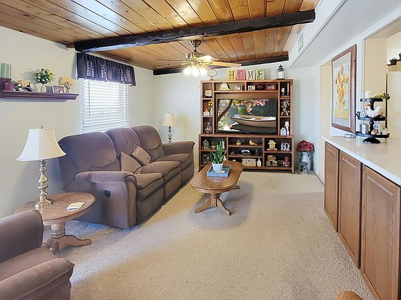 3rd image of 3719 W EL CAMINO Drive