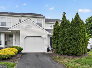 38 Banbury Ct #2208A, Southampton, PA 18966