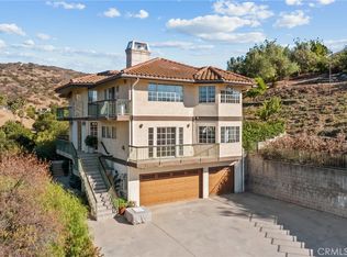 9658 Wheatland Ave, Sunland, CA 91040