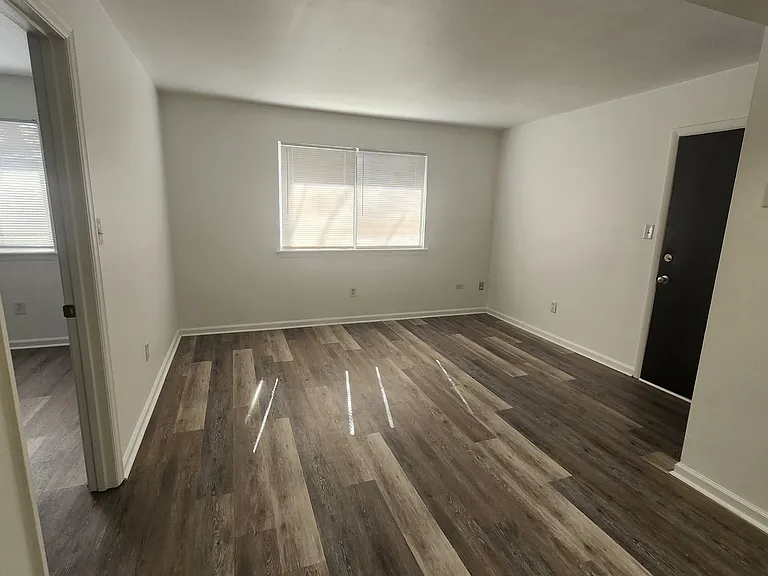 6154 Darby Rd #18 — Photo 7