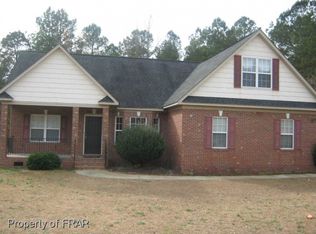 5924 McDonald Rd, Hope Mills, NC 28371