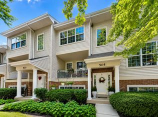 505 Pheasant Trl, Saint Charles, IL 60174