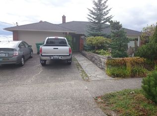 8831 42nd Ave SW, Seattle, WA 98136