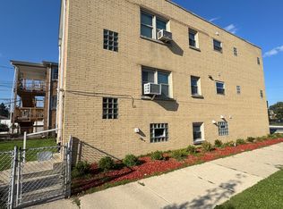 3700 N Harlem Ave #2, Chicago, IL 60634